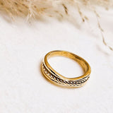 Ring twist