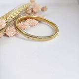 Small stretch bangle