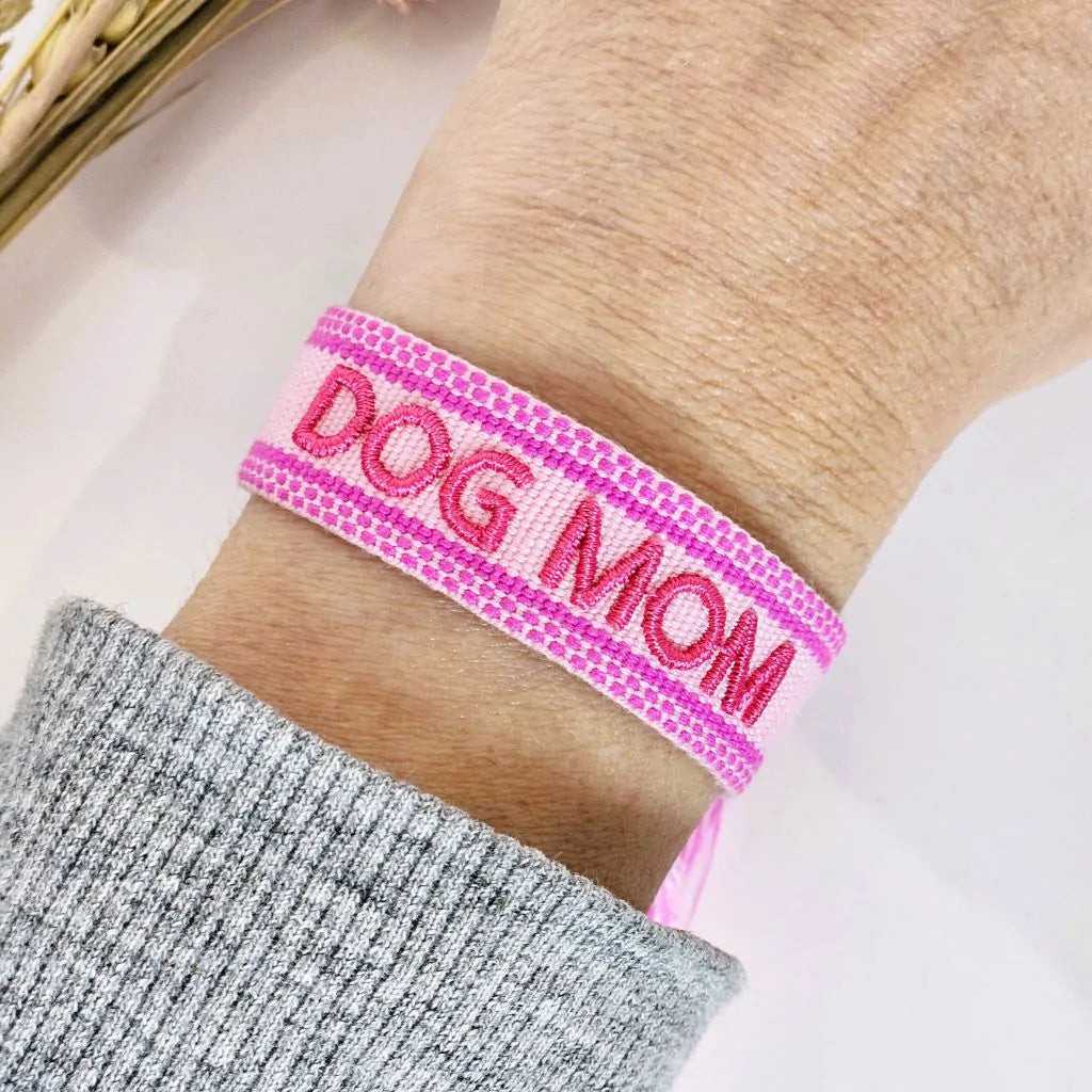 Geweven armband Dog Mom roze