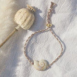 Bracelet shell beige