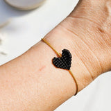 Armbandje hartje zwart