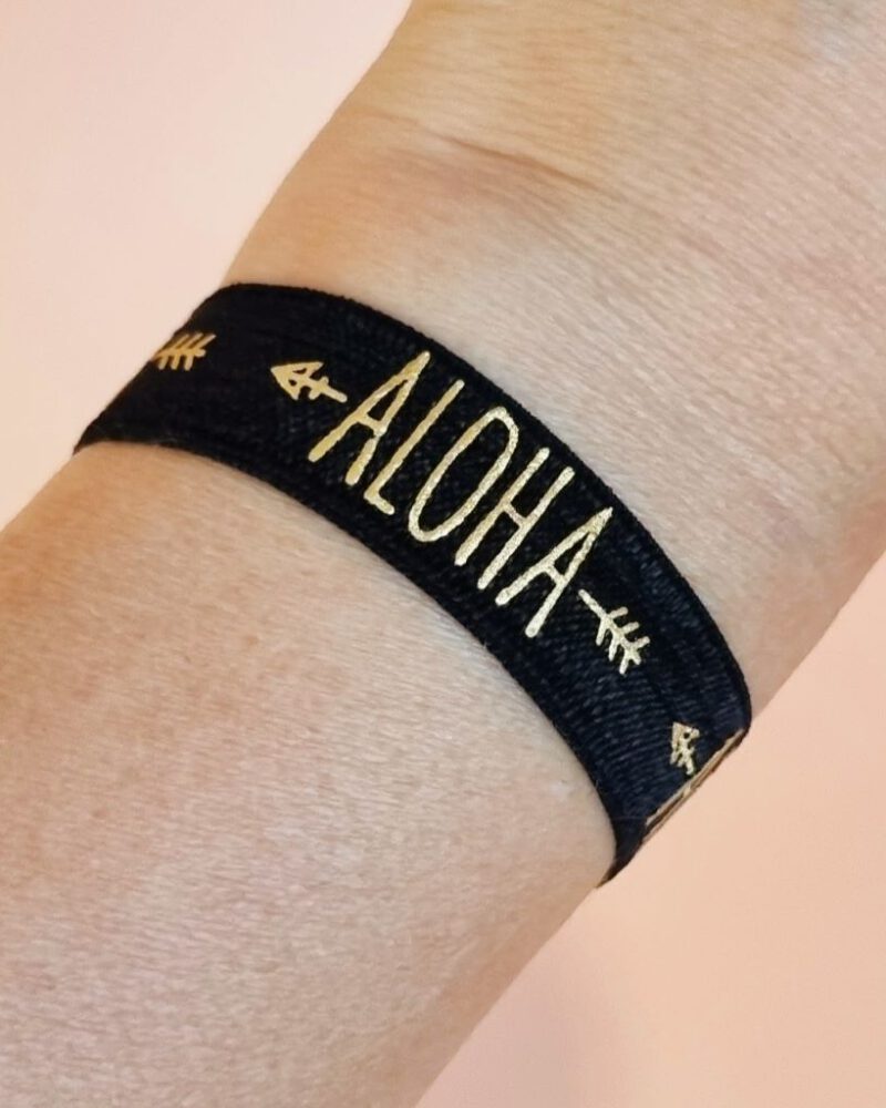ibiza-elastiekje-haarelastiek-armbandje-zwart-aloha-ibiza-boutique