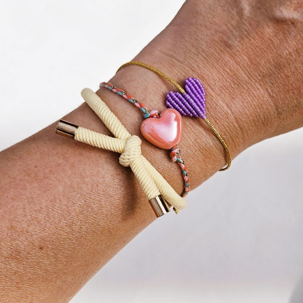 gevlochten-armband-hartje-lila-paars-musthave-sieraden-webshop
