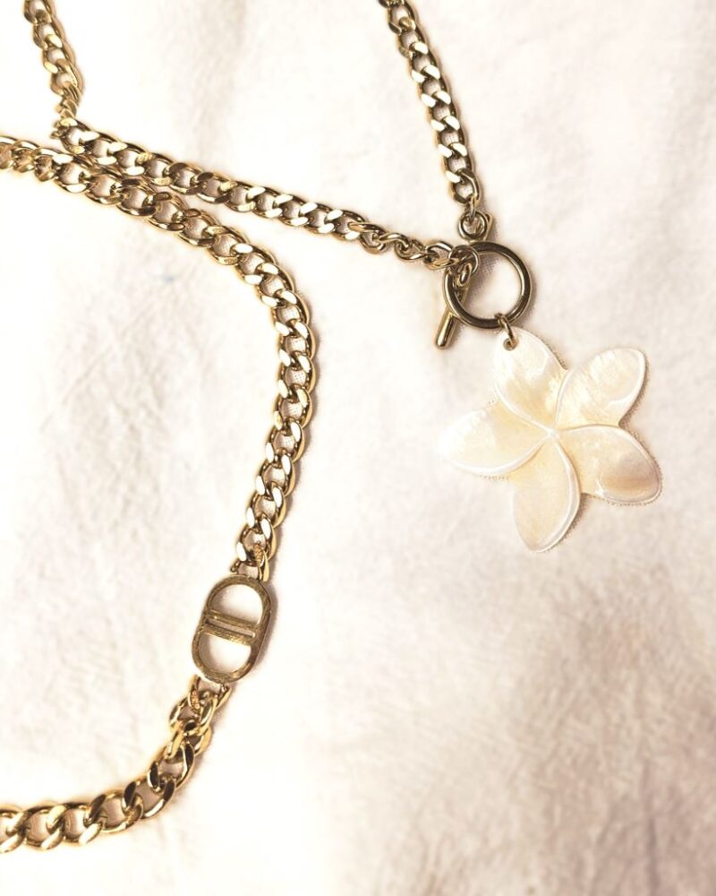 ketting-bloem-schelp-pixie