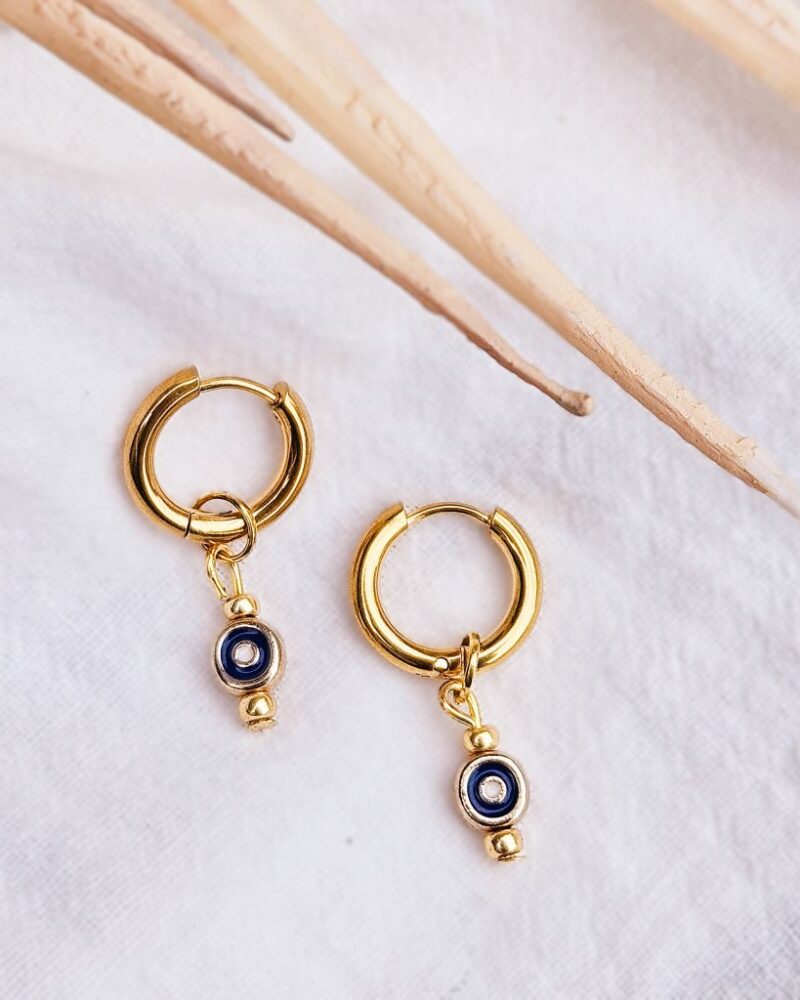 oorbellen-evil-eye-goud-blauw