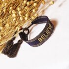 geweven-statement-armband-navy-believe