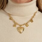 bedelketting-goud-met-hartjes